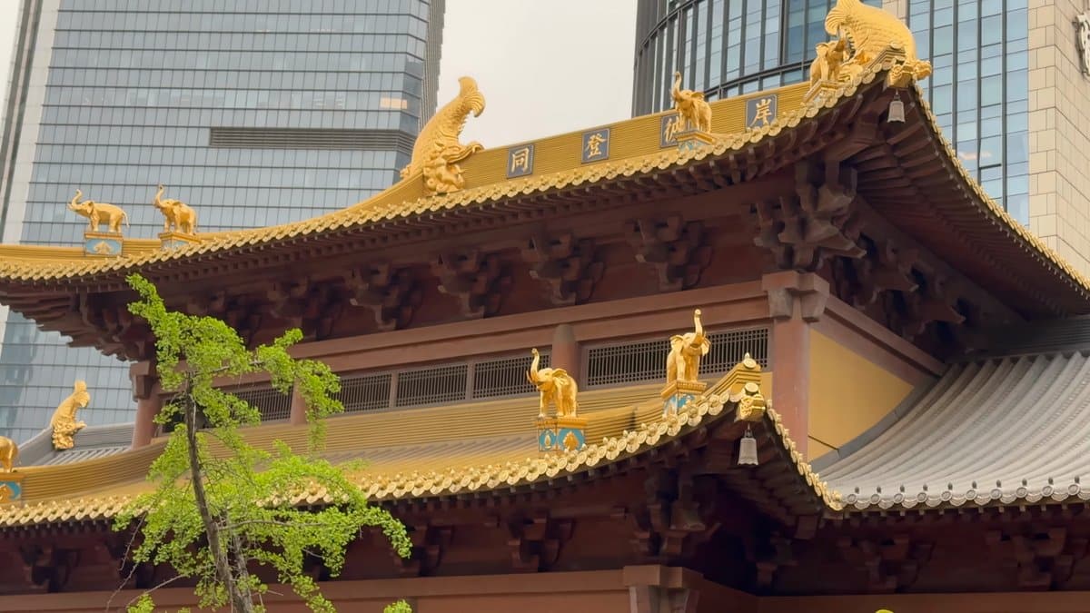 Beast finials on golden ridge