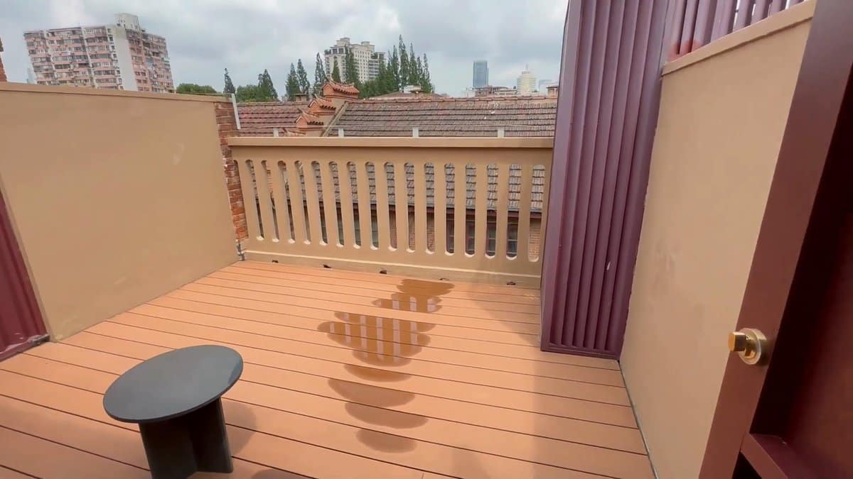 Private roof terrace decking