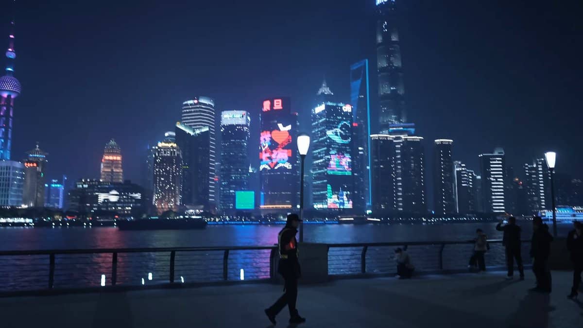 Pudong riverfront LED light show