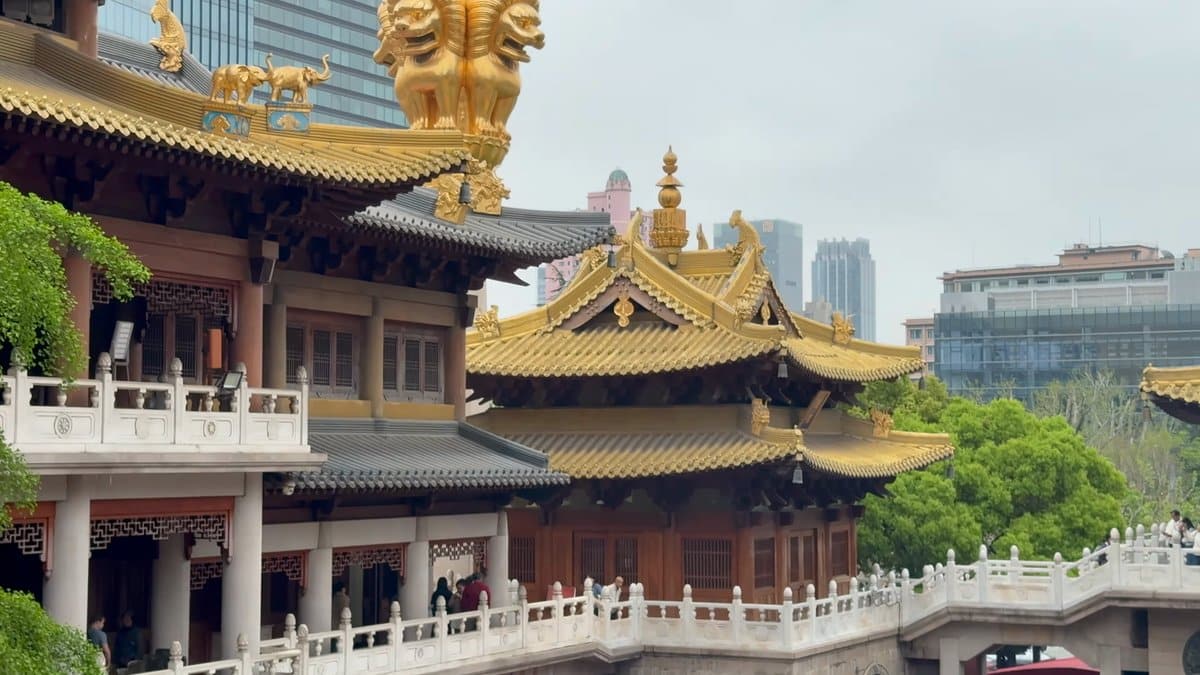 Roof finials and office towers