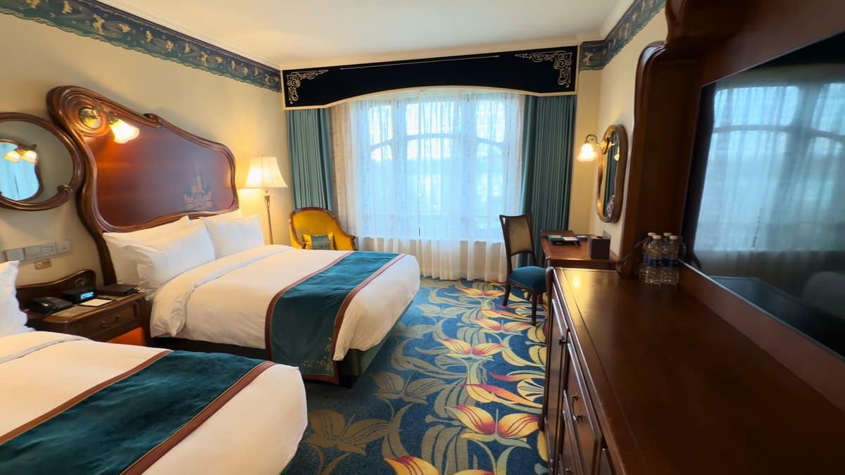 Room looking toward the window