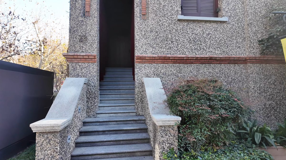 Stone steps to villa doorway