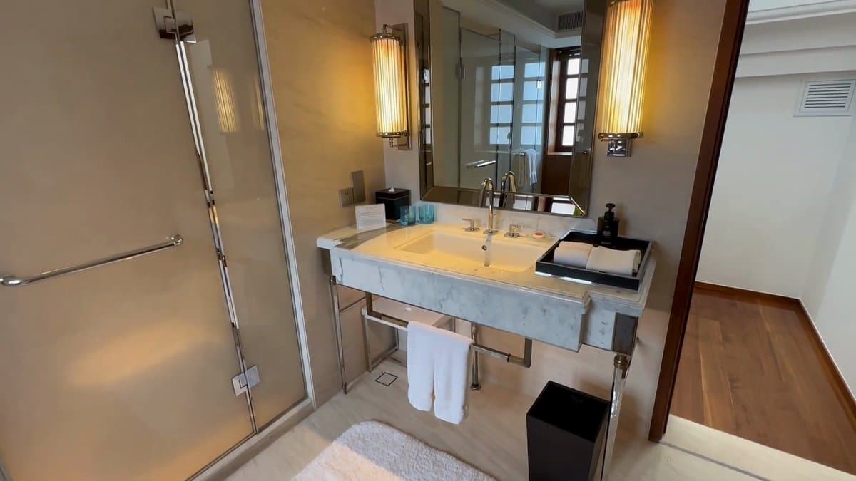 Stone trough basin and vanity