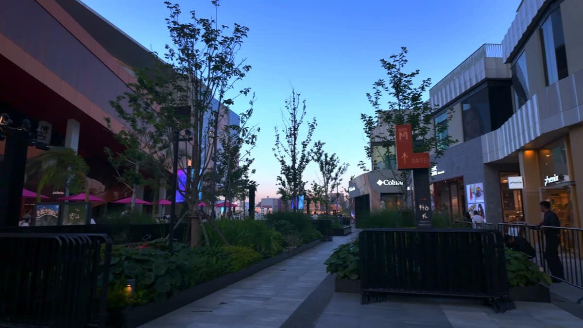 The shopping street later in the evening, shopfronts