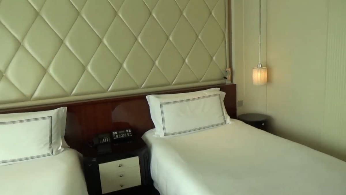 Twin beds from the foot