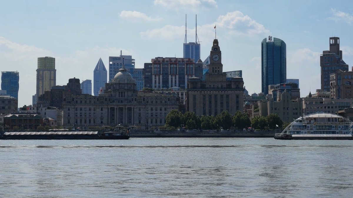 Bund heritage buildings across the river