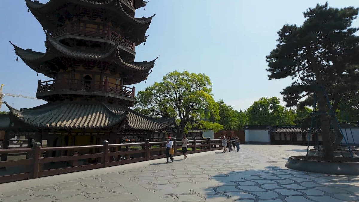 Pagoda tiers seen from the base