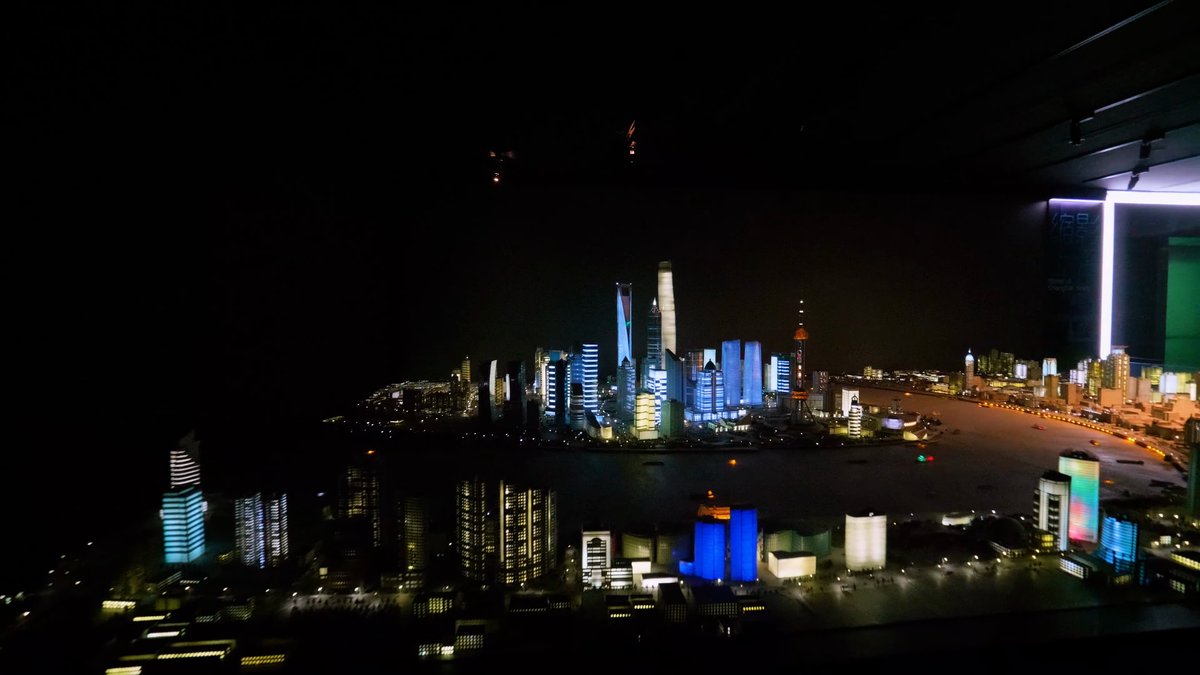 The model city from another angle, Lujiazui's miniature